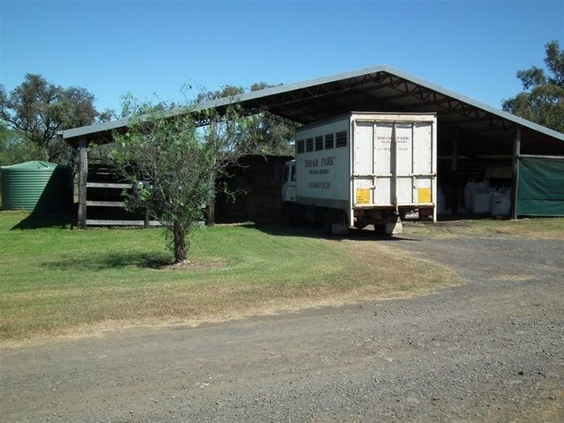 168 Richardsons Road, Cambooya QLD 4358