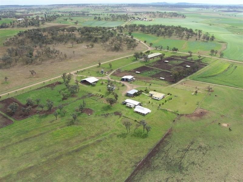 168 Richardsons Road, Cambooya QLD 4358