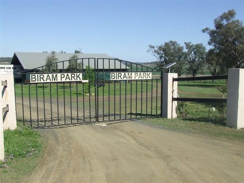 168 Richardsons Road, Cambooya QLD 4358