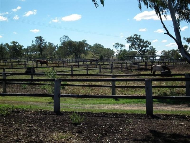 168 Richardsons Road, Southbrook QLD 4363