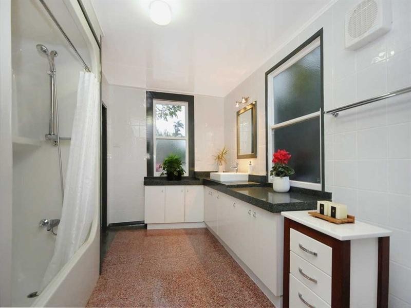 17 Godsall Street, East Toowoomba QLD 4350