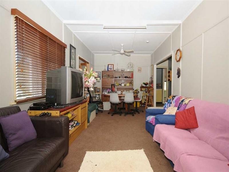 304 Bridge Street, Newtown QLD 4350