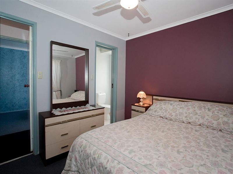 1 Walnut Court, Newtown QLD 4350