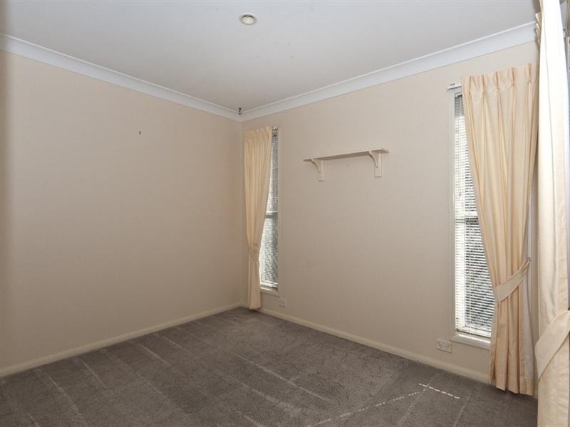 25 Cherokee Drive, Wilsonton QLD 4350