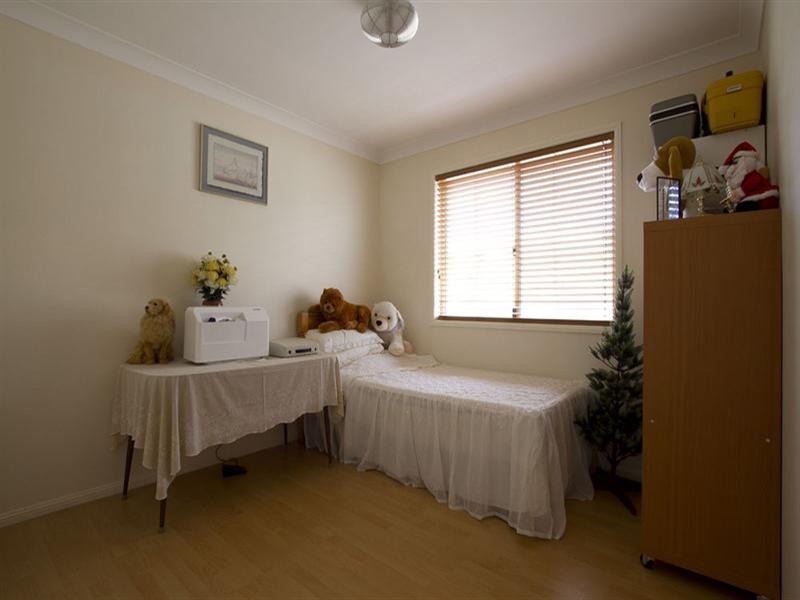 42 Sunset Drive, Glenvale QLD 4350