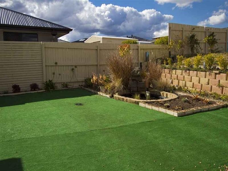 42 Sunset Drive, Glenvale QLD 4350