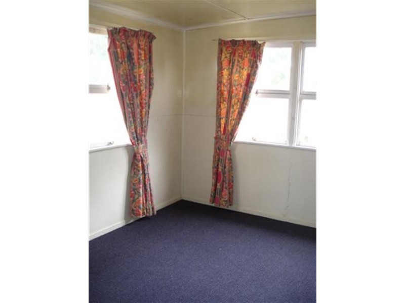 153 Ruthven Street, North Toowoomba QLD 4350