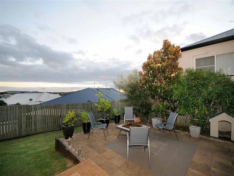 66 Glenvale Road, Harristown QLD 4350