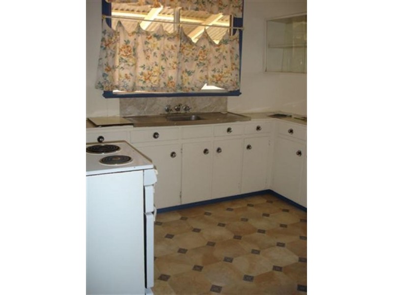 14 Dalgleish Street, South Toowoomba QLD 4350