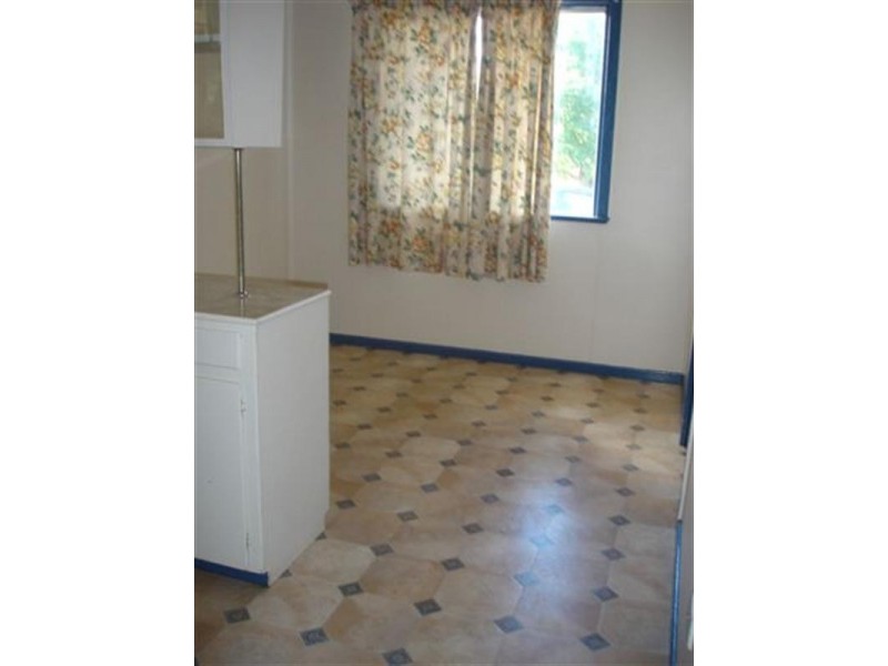 14 Dalgleish Street, South Toowoomba QLD 4350