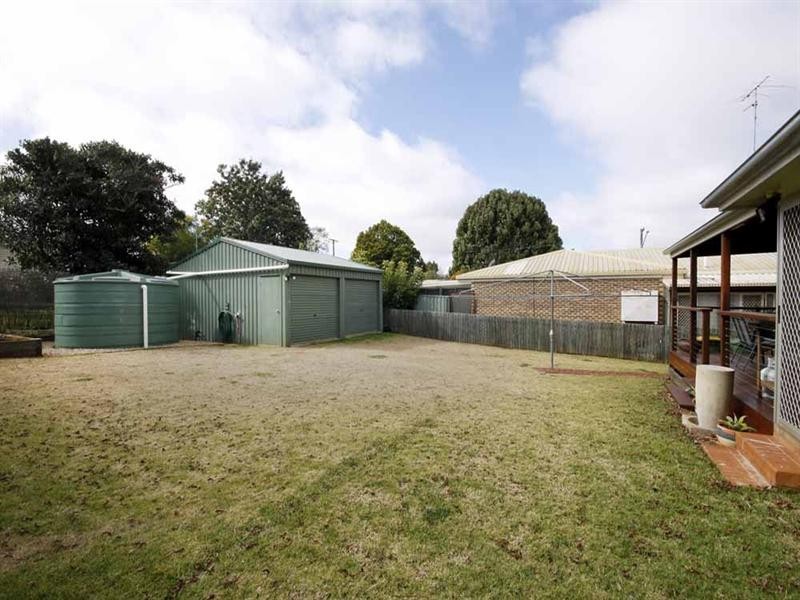 13 Clearview Street, Rockville QLD 4350