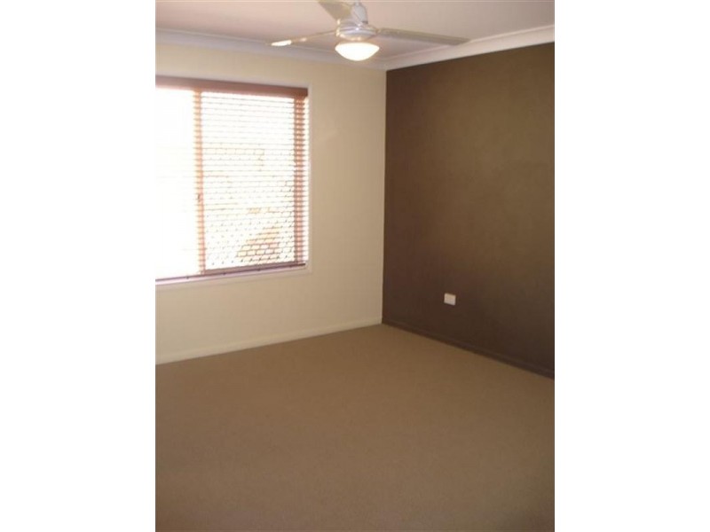 14 Willowburn Drive, Rockville QLD 4350