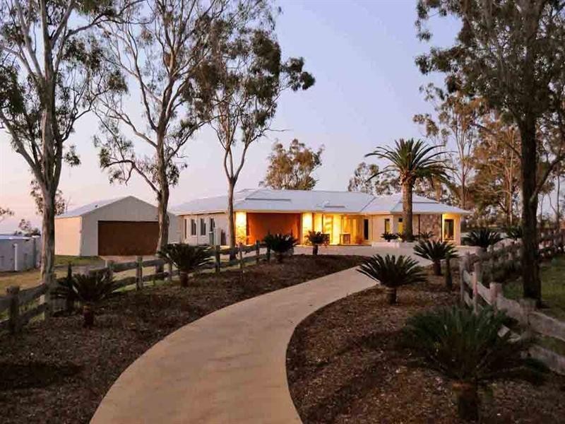 517 Preston Boundary Road, Preston QLD 4352