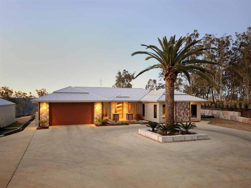 517 Preston Boundary Road, Preston QLD 4352