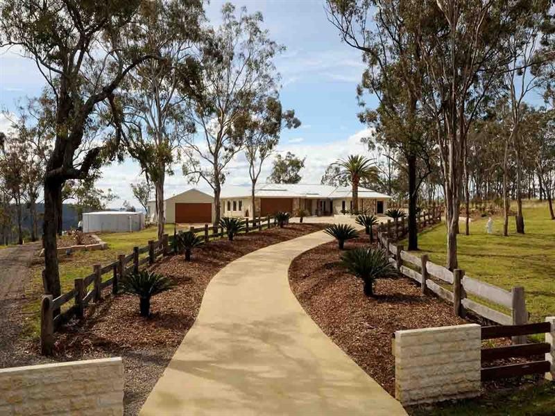 517 Preston Boundary Road, Preston QLD 4352