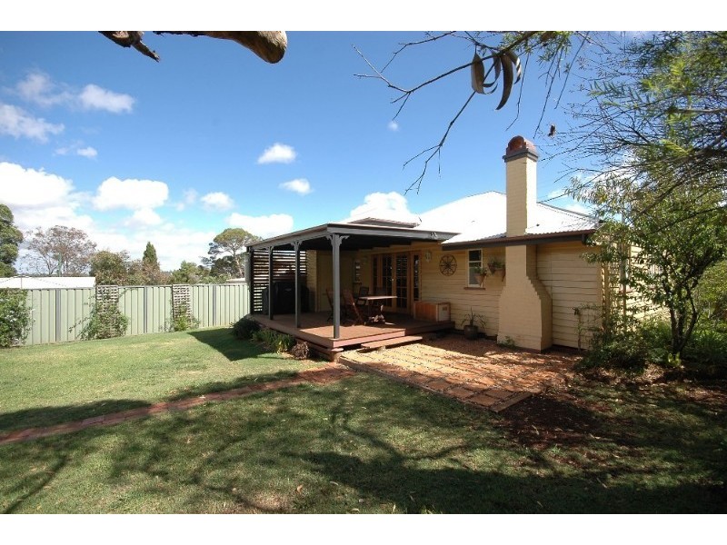 100 Jellicoe Street, North Toowoomba QLD 4350