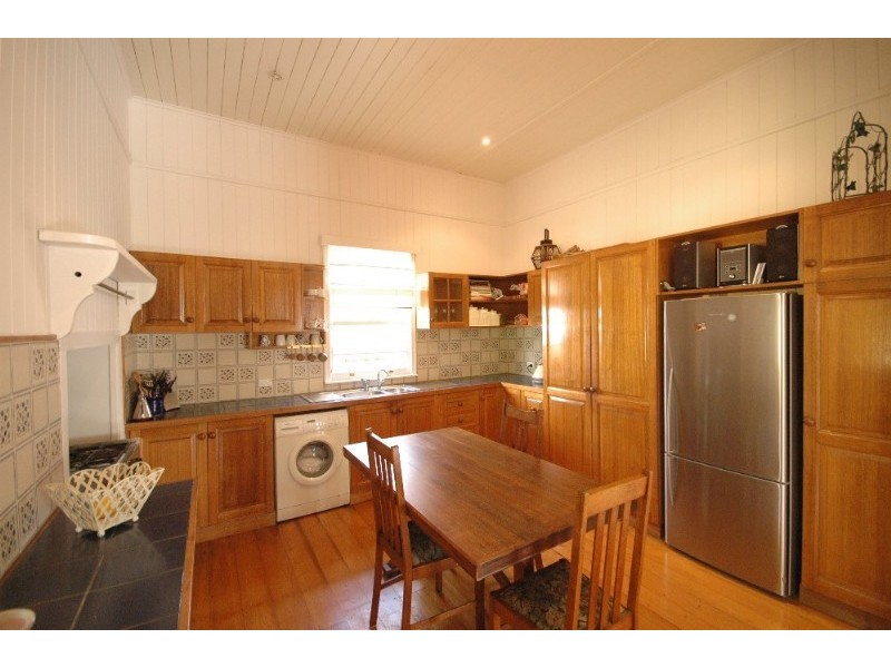 100 Jellicoe Street, North Toowoomba QLD 4350