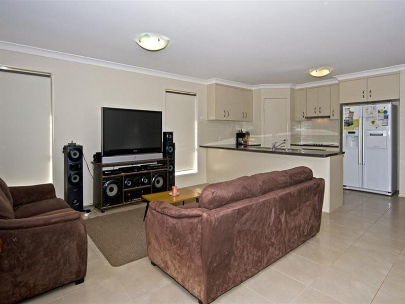 3 Ace Drive, Glenvale QLD 4350