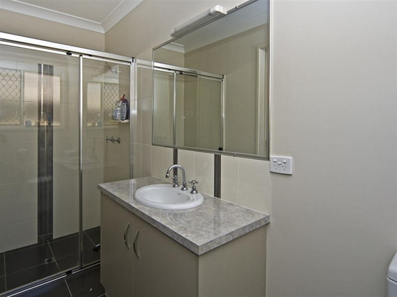 3 Ace Drive, Glenvale QLD 4350