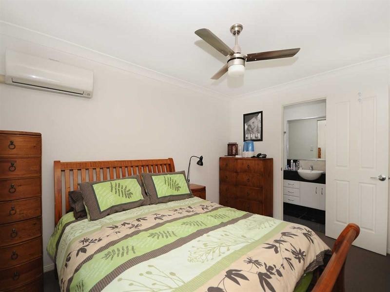 51 Kearney Street, Kearneys Spring QLD 4350