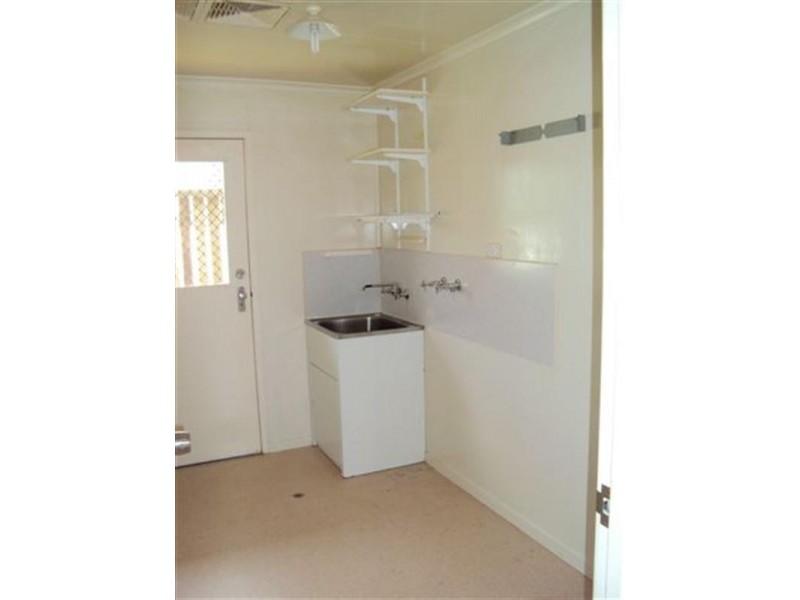 15 Festival Street, Rockville QLD 4350