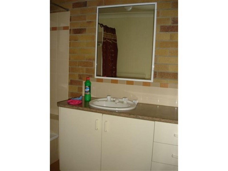 6/248 James Street, Harristown QLD 4350