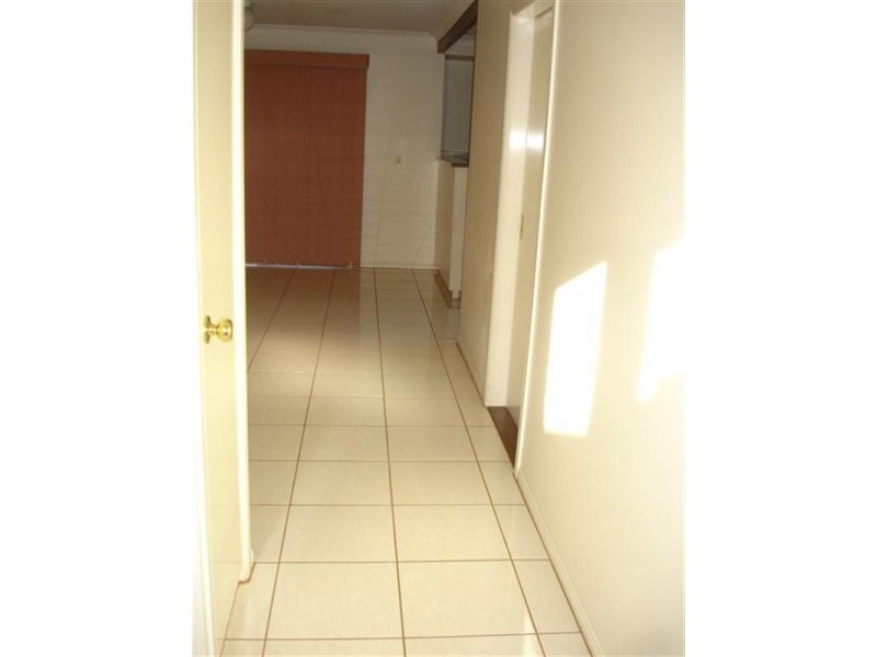 6/248 James Street, Harristown QLD 4350