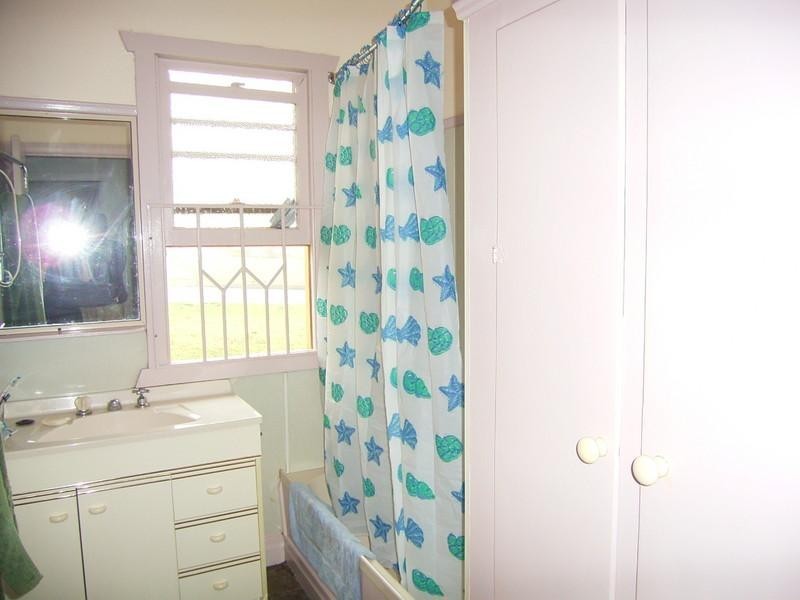 10 Ruthven Street, Harlaxton QLD 4350