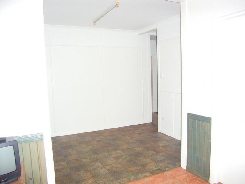 10 Ruthven Street, Harlaxton QLD 4350