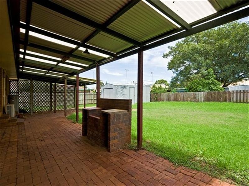 7 Lotus Cresent, Centenary Heights QLD 4350