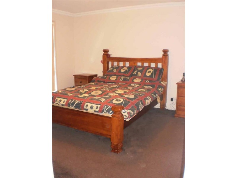 24 Ashford Street, Wyreema QLD 4352