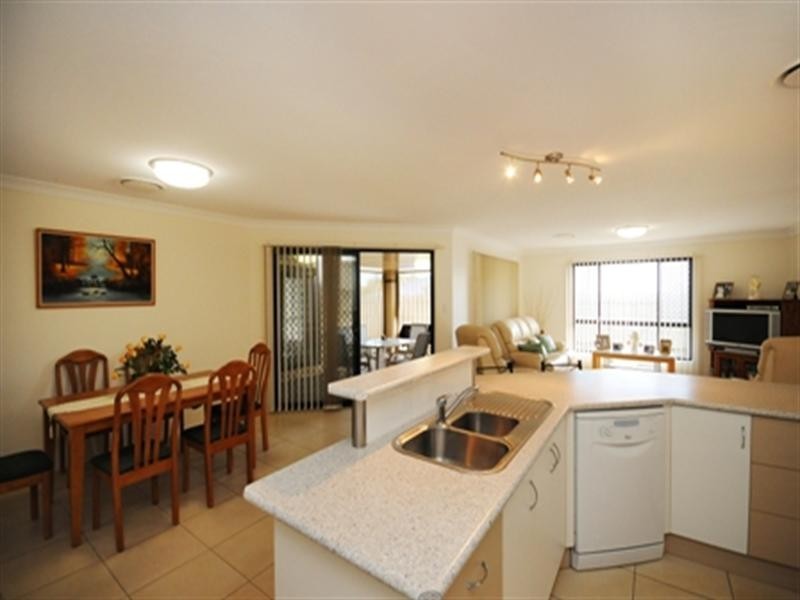 13 Quail Street, Rangeville QLD 4350
