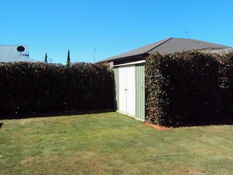 25 Leith Crescent, Toowoomba QLD 4350