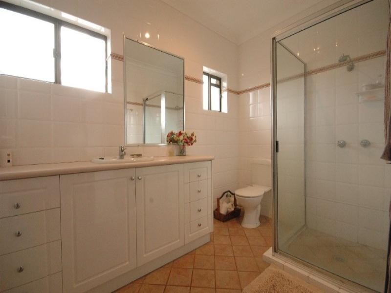 6 McAdam Court, Middle Ridge QLD 4350