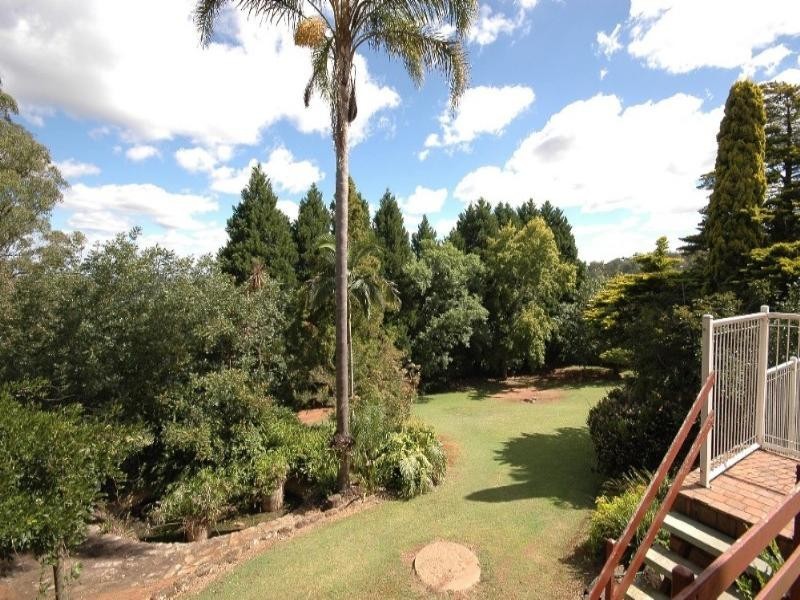 6 McAdam Court, Middle Ridge QLD 4350