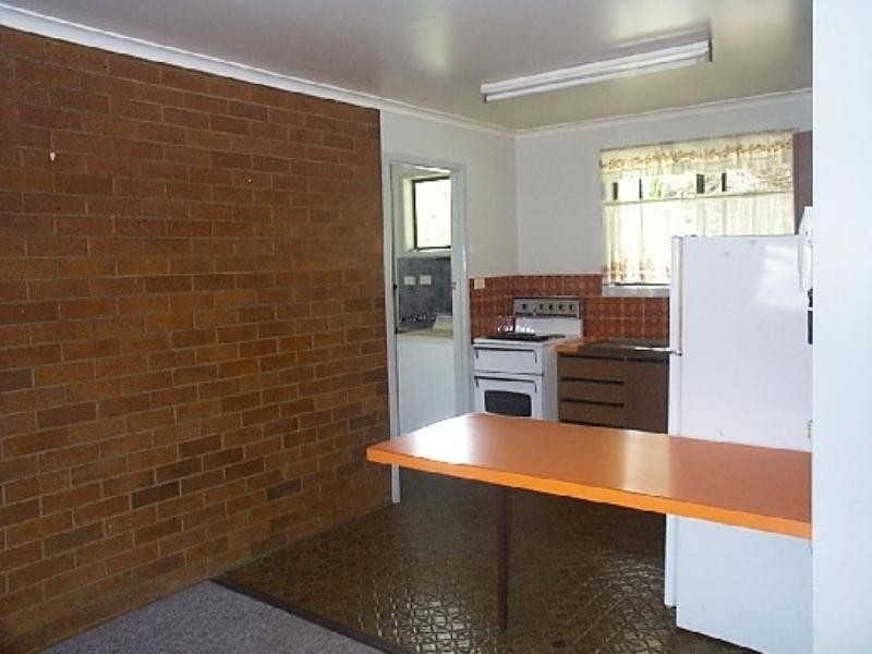 1/1 Cleary Street, Centenary Heights QLD 4350