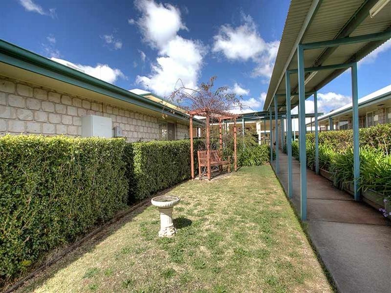 33/55-59 Drayton Road, Harristown QLD 4350
