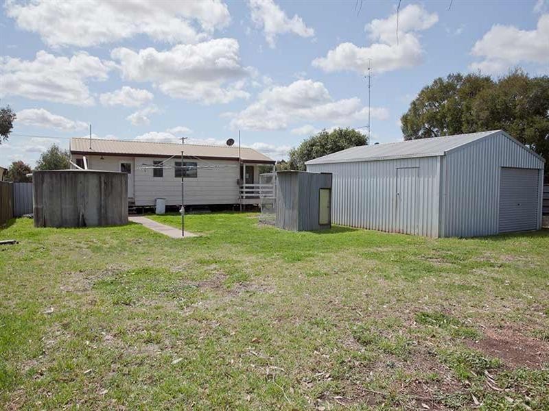 5 Short Street, Cambooya QLD 4358