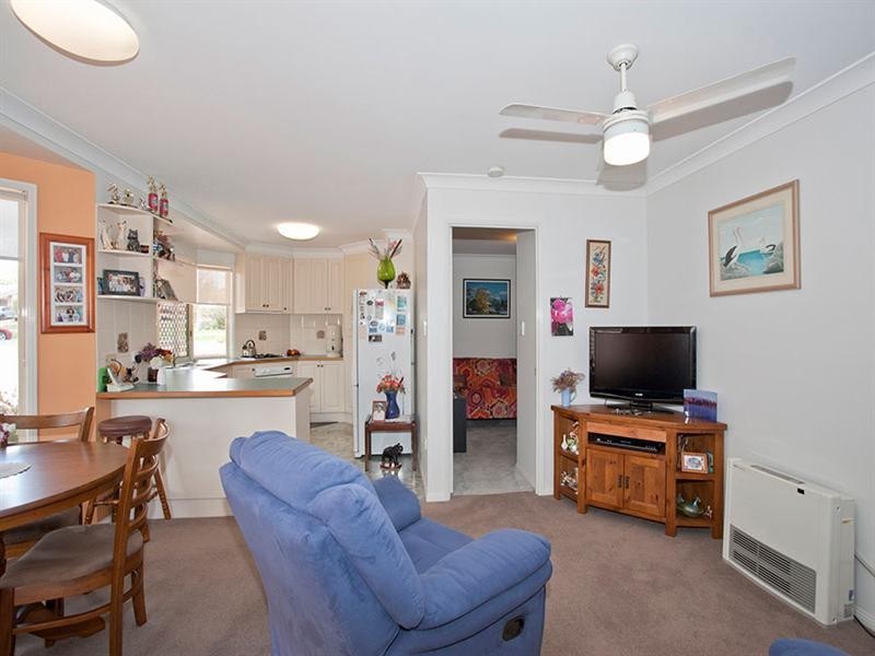 1/17 Beer Court, Kearneys Spring QLD 4350