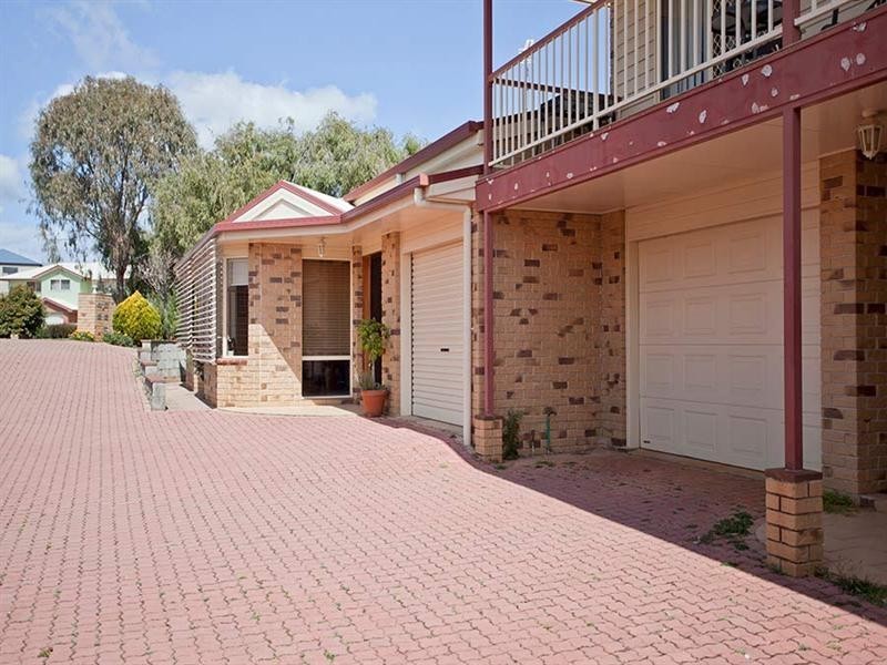 1/17 Beer Court, Kearneys Spring QLD 4350