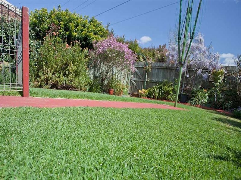 1/17 Beer Court, Kearneys Spring QLD 4350