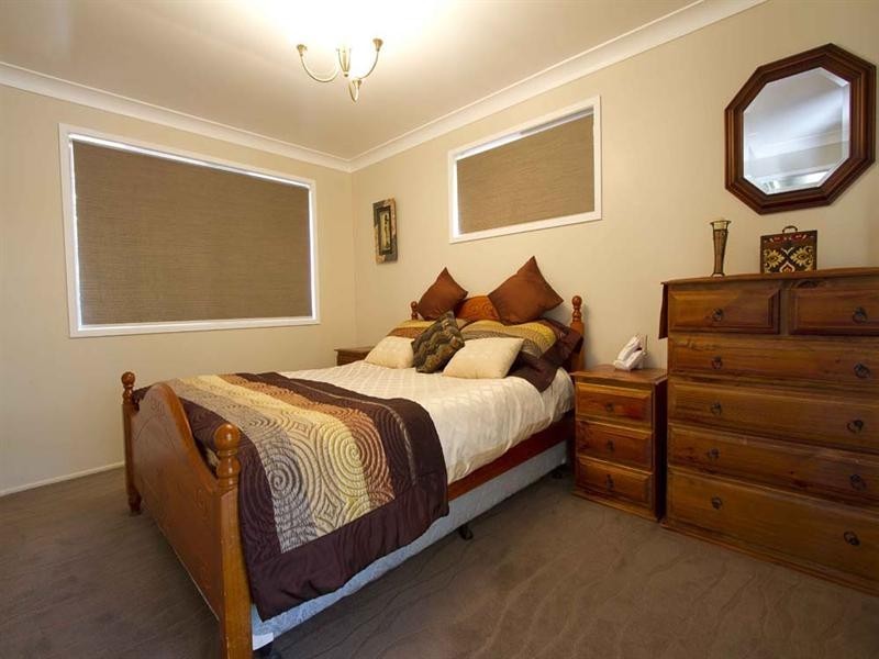 9 Batten Court, Wilsonton QLD 4350