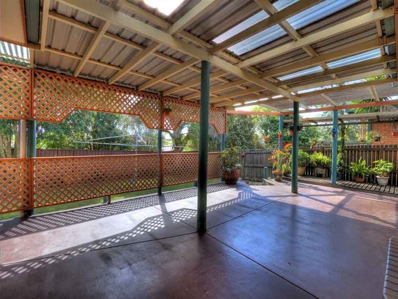 9 Batten Court, Wilsonton QLD 4350