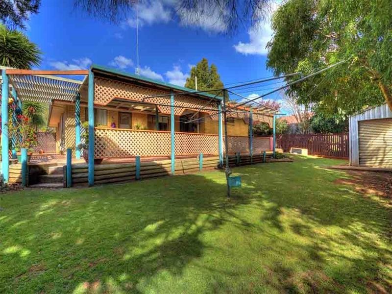 9 Batten Court, Wilsonton QLD 4350