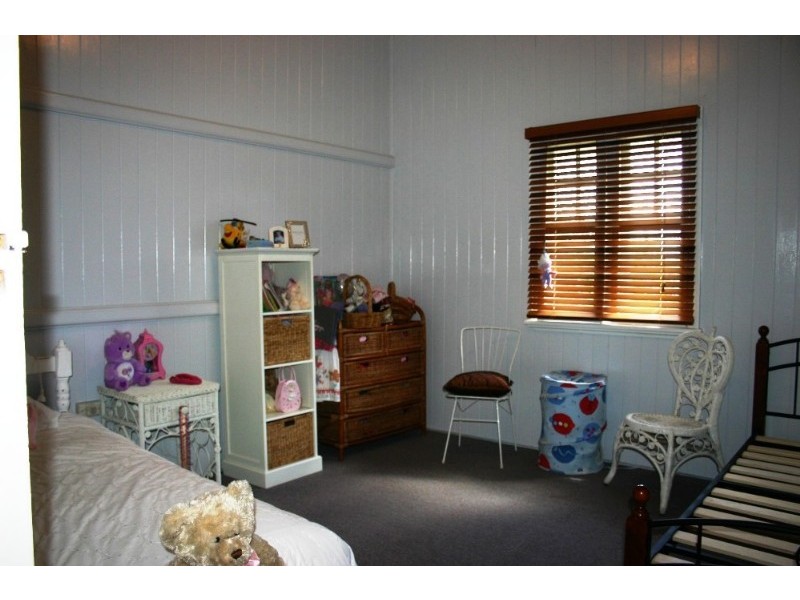 81c North Street, Harlaxton QLD 4350