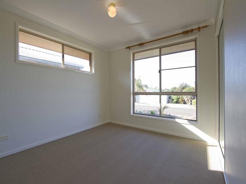 5 Baron Court, Wilsonton QLD 4350