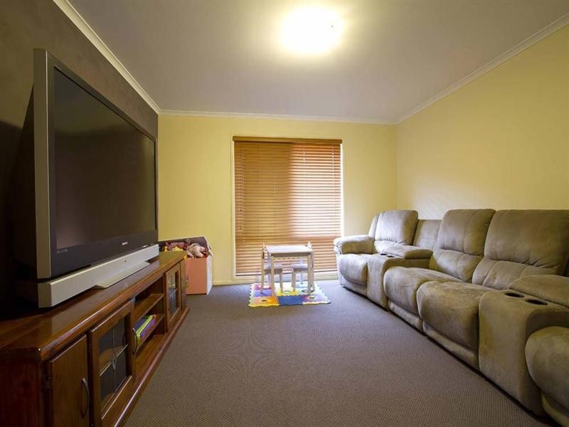 9 Balonne Drive, Glenvale QLD 4350