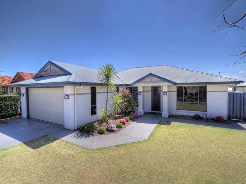 7 Prime Minister Drive, Middle Ridge QLD 4350