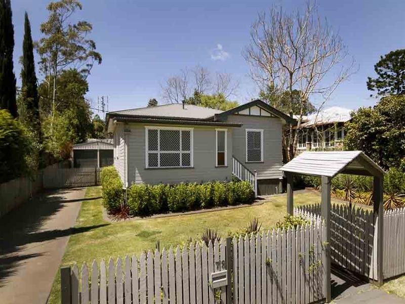 78 Mackenzie Street, Mount Lofty QLD 4350