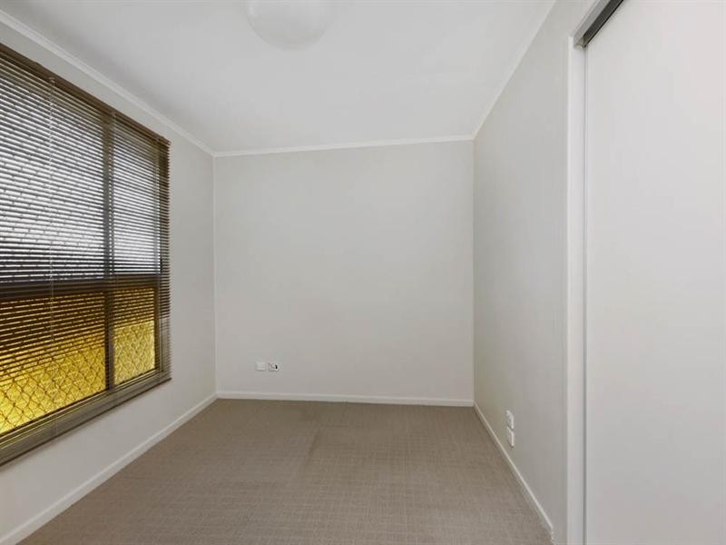 78 Mackenzie Street, Mount Lofty QLD 4350